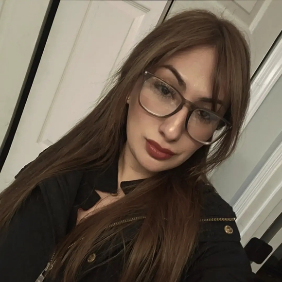 Meet your Posher, Lucely - Picture 5 of 5